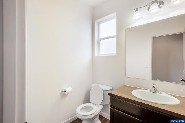 4680 Glacier Meadows Lp, Springfield, OR 97478