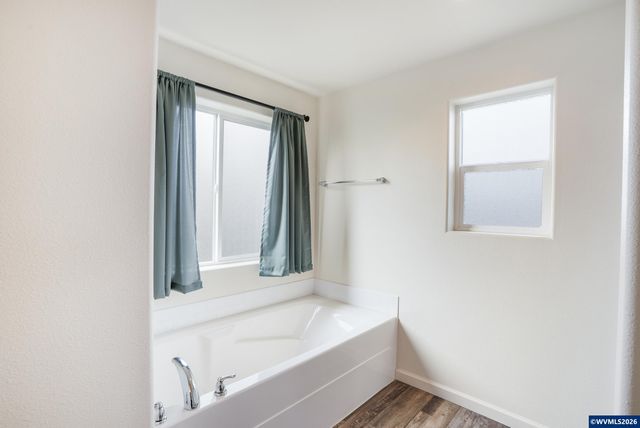 4680 Glacier Meadows Lp, Springfield, OR 97478