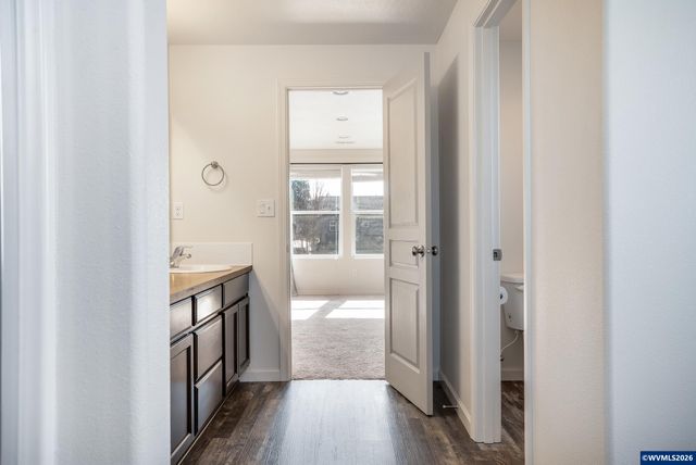 4680 Glacier Meadows Lp, Springfield, OR 97478