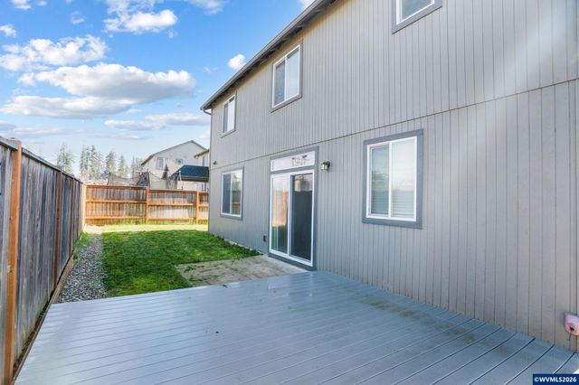 4680 Glacier Meadows Lp, Springfield, OR 97478