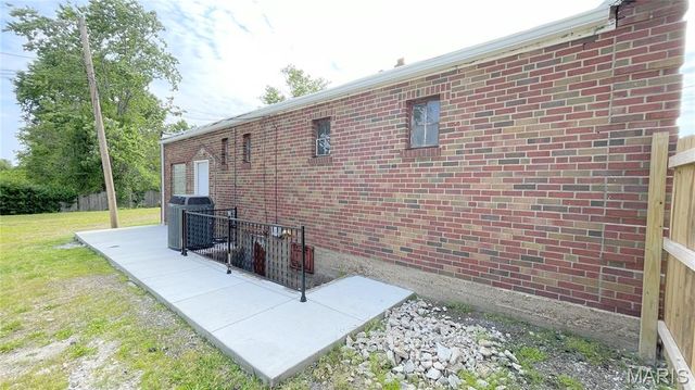 755 Pardella Avenue, St Louis, MO 63125