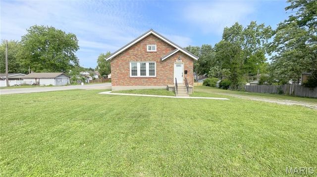 755 Pardella Avenue, St Louis, MO 63125