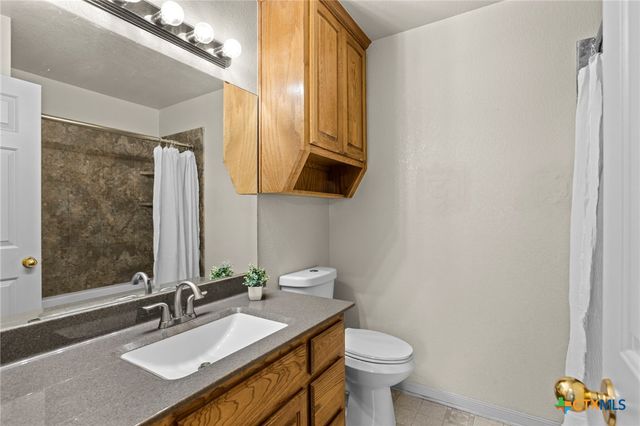 27 S Archer Drive, Belton, TX 76513