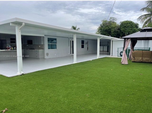 3610 NW 211th St 3610, Miami Gardens, FL 33056