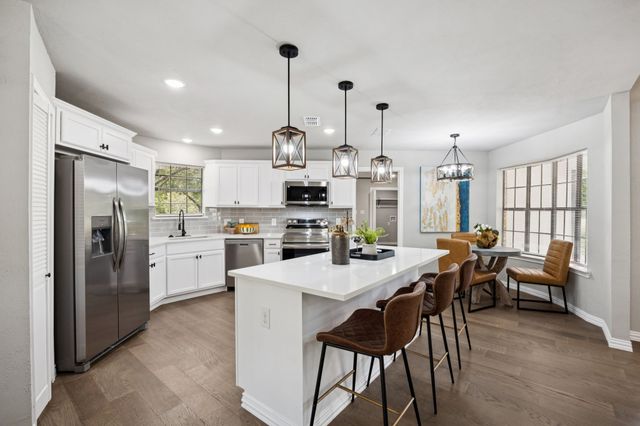 10 Chisholm Trail, Lucas, TX 75002