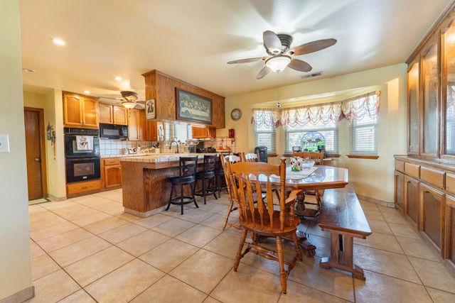 2551 Ave 192, Tulare, CA 93274