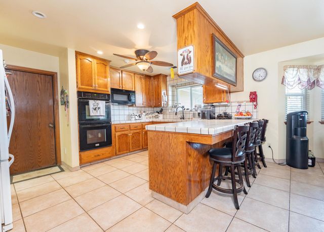 2551 Ave 192, Tulare, CA 93274