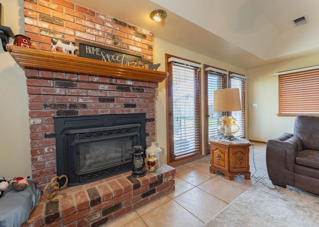 2551 Ave 192, Tulare, CA 93274