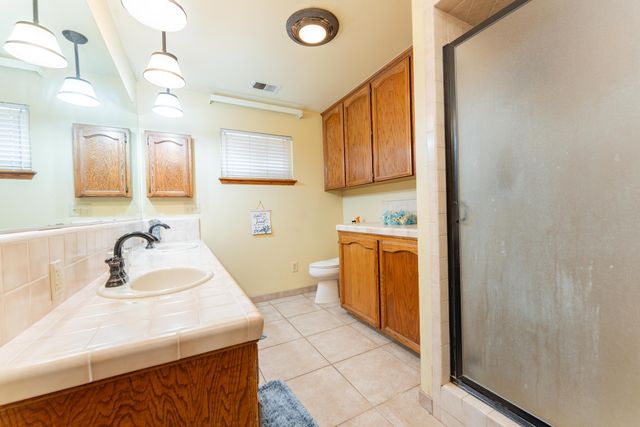 2551 Ave 192, Tulare, CA 93274