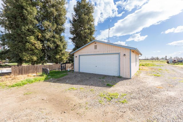 2551 Ave 192, Tulare, CA 93274