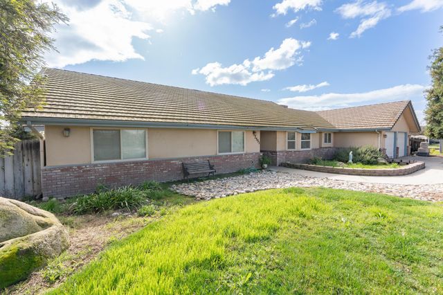 2551 Ave 192, Tulare, CA 93274