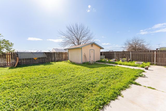 2551 Ave 192, Tulare, CA 93274