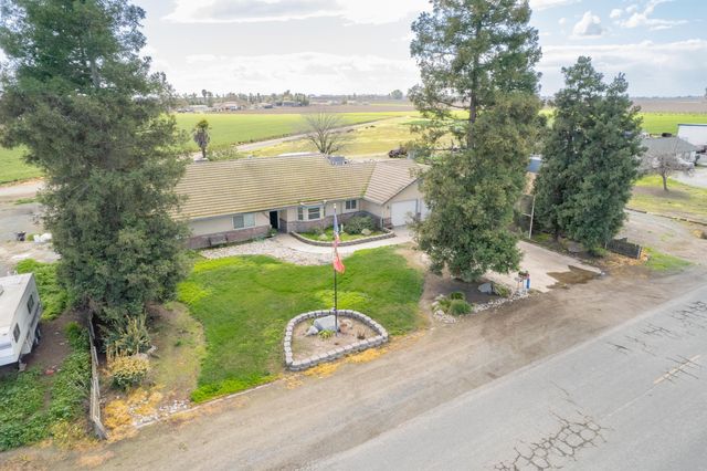 2551 Ave 192, Tulare, CA 93274