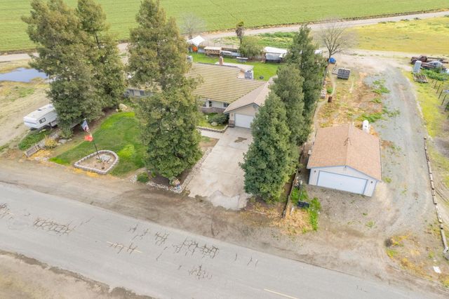 2551 Ave 192, Tulare, CA 93274