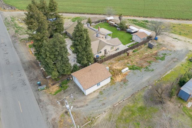 2551 Ave 192, Tulare, CA 93274