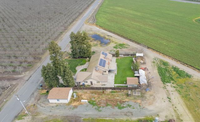 2551 Ave 192, Tulare, CA 93274