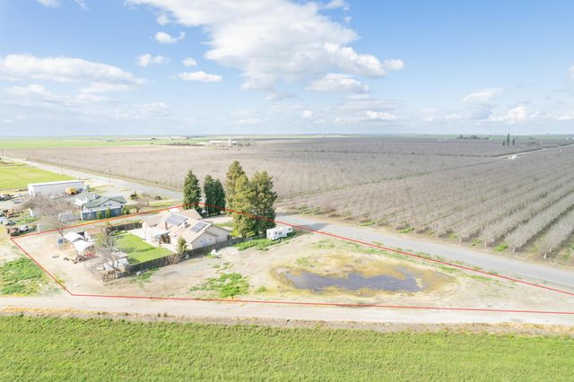 2551 Ave 192, Tulare, CA 93274