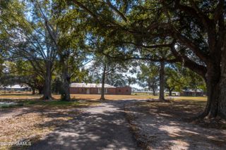 1950 W Main Street, Ville Platte, LA 70586