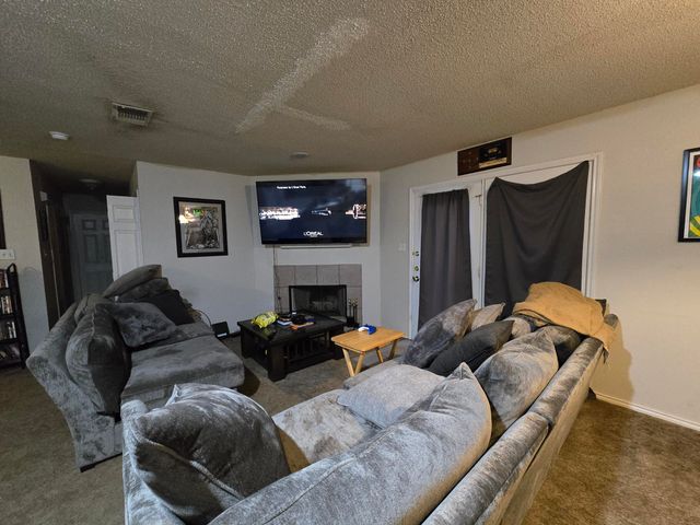 6325 7th Street, Lubbock, TX 79416