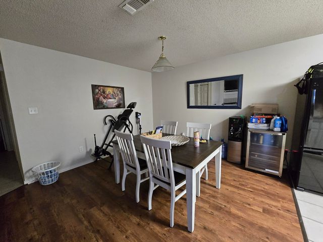 6325 7th Street, Lubbock, TX 79416