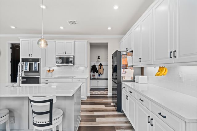 684 SW Pennfield Terrace, Stuart, FL 34997