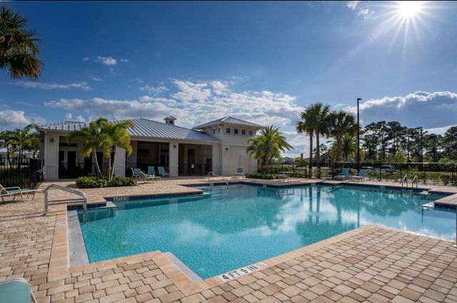 684 SW Pennfield Terrace, Stuart, FL 34997