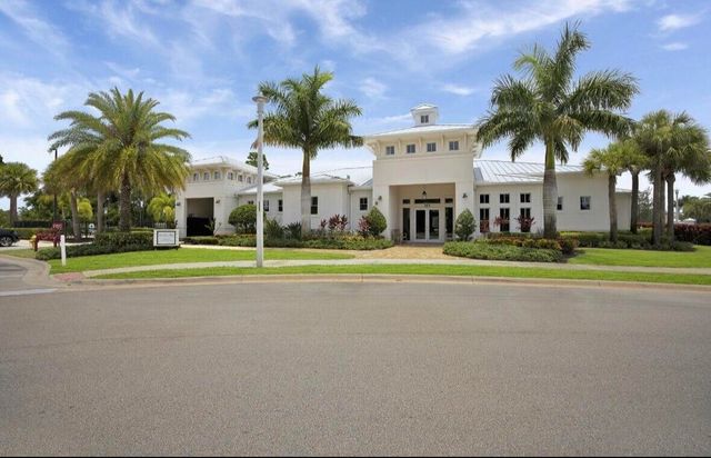 684 SW Pennfield Terrace, Stuart, FL 34997