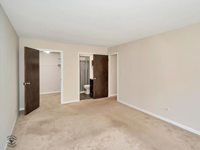 17618 71st Court 1N, Tinley Park, IL 60477