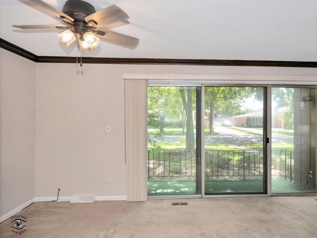 17618 71st Court 1N, Tinley Park, IL 60477