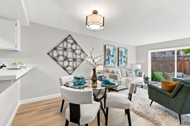 1349 Merrivale West Square, San Jose, CA 95117