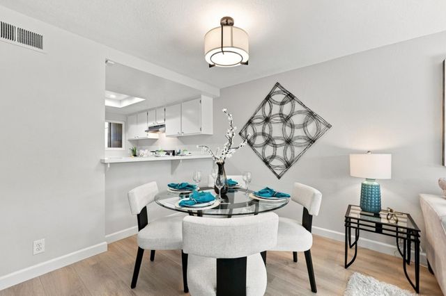 1349 Merrivale West Square, San Jose, CA 95117