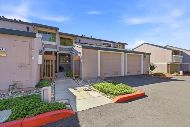 1349 Merrivale West Square, San Jose, CA 95117