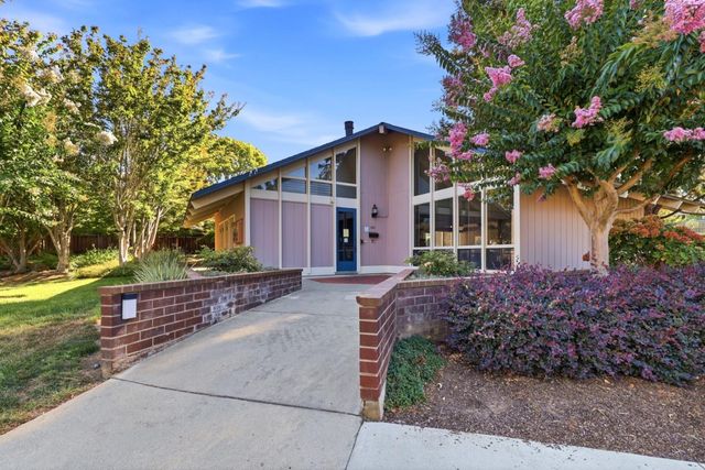 1349 Merrivale West Square, San Jose, CA 95117