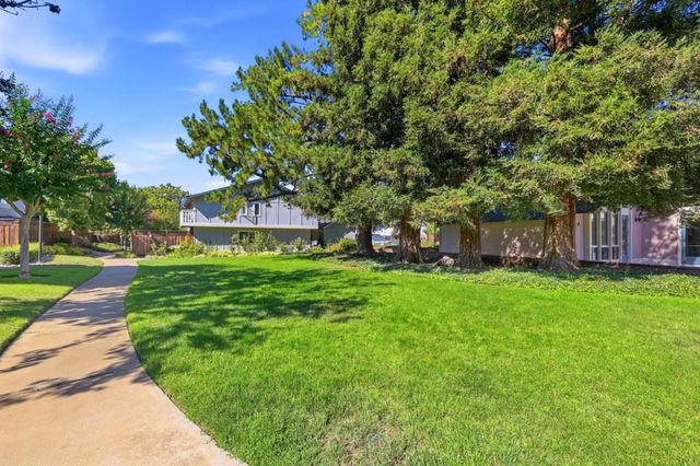 1349 Merrivale West Square, San Jose, CA 95117
