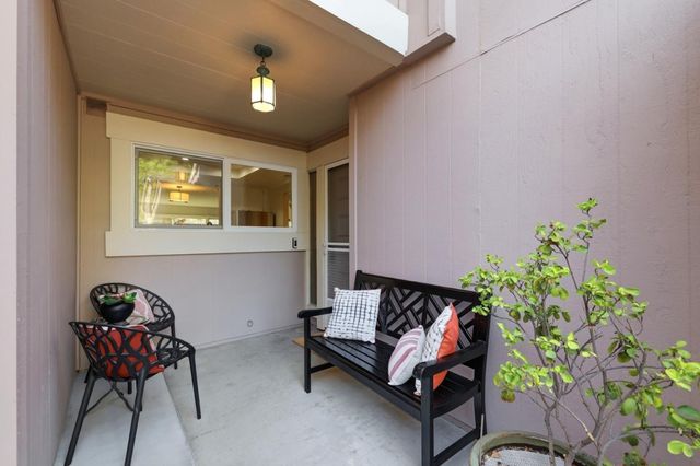 1349 Merrivale West Square, San Jose, CA 95117