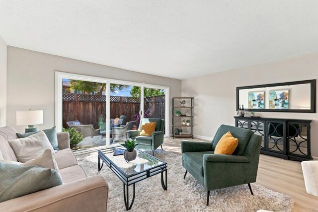 1349 Merrivale West Square, San Jose, CA 95117