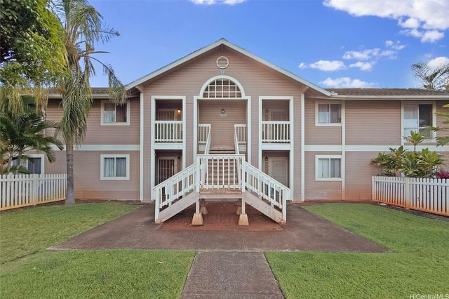 94-539 Lumiaina Street V203, Waipahu, HI 96797