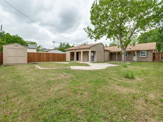 321 Campo Street, Grand Prairie, TX 75051
