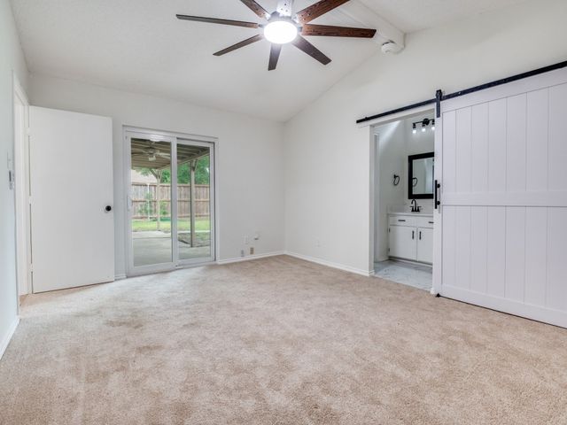 321 Campo Street, Grand Prairie, TX 75051