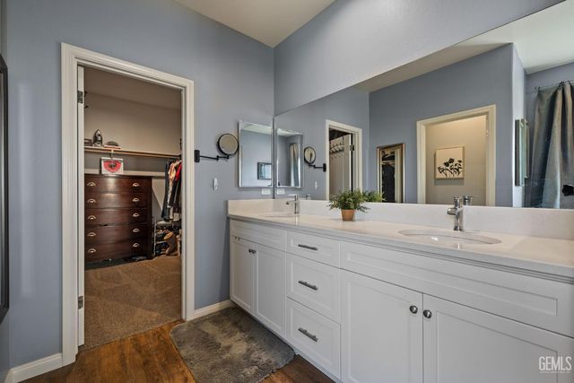 8302 Jean Anne Street, Bakersfield, CA 93314