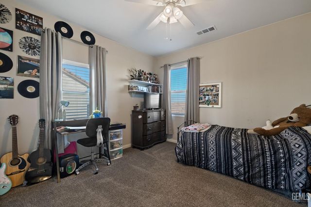 8302 Jean Anne Street, Bakersfield, CA 93314