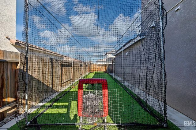 8302 Jean Anne Street, Bakersfield, CA 93314