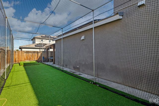 8302 Jean Anne Street, Bakersfield, CA 93314