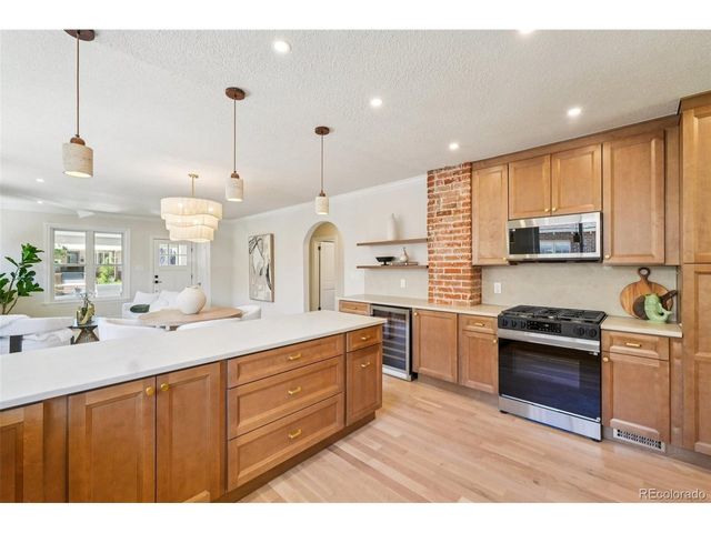 4214 King St, Denver, CO 80211