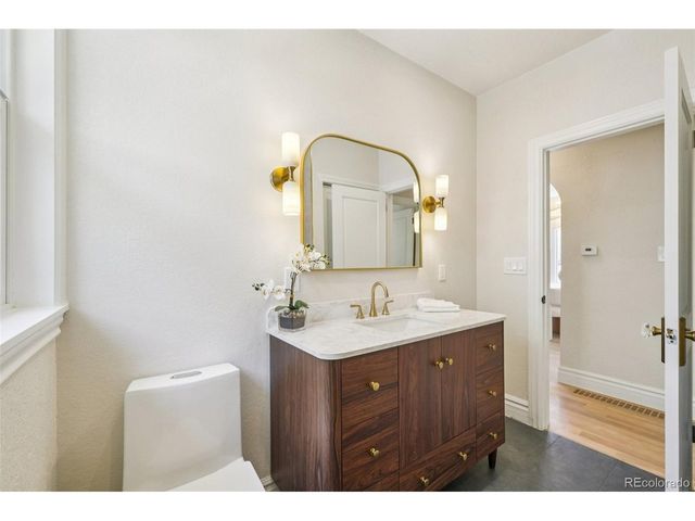 4214 King St, Denver, CO 80211