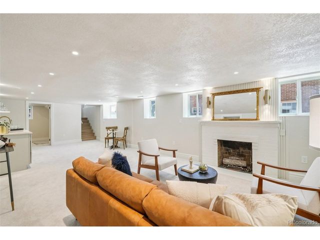 4214 King St, Denver, CO 80211
