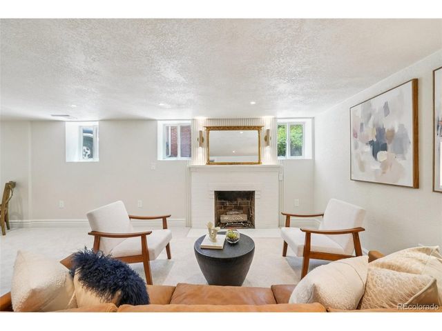 4214 King St, Denver, CO 80211