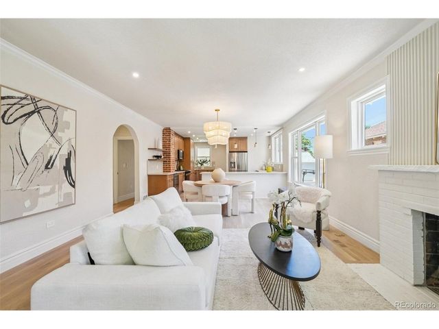 4214 King St, Denver, CO 80211