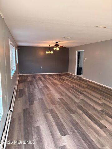 242 Fort De France Avenue, Toms River, NJ 08757