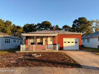 242 Fort De France Avenue, Toms River, NJ 08757